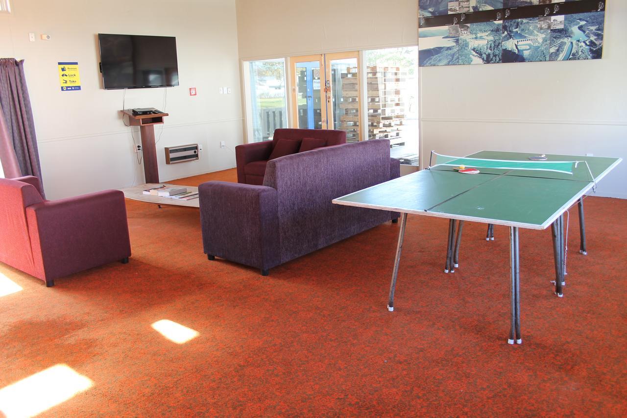 Turangi Holiday Park 외부 사진