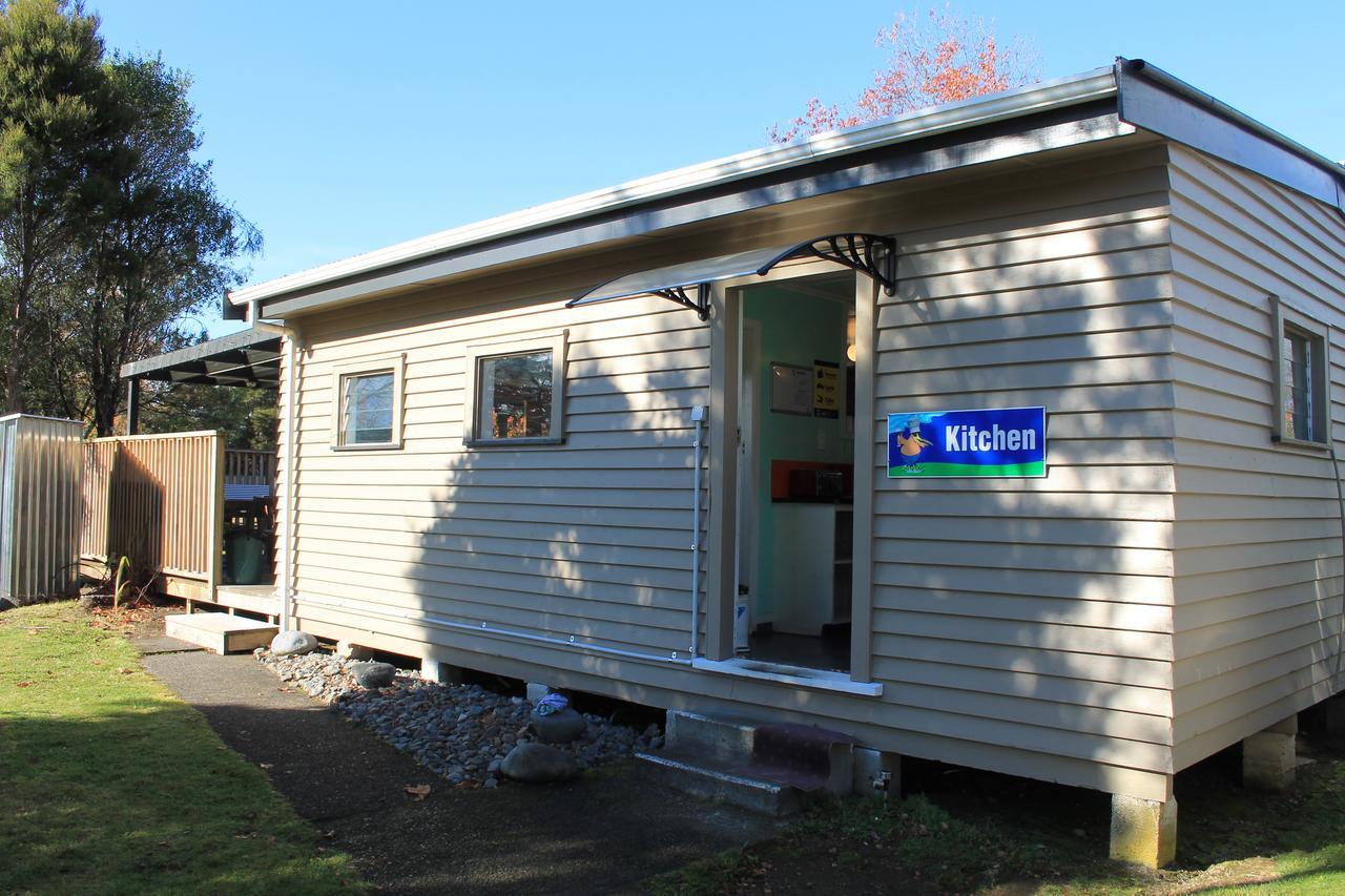 Turangi Holiday Park 외부 사진